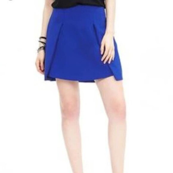 BANANA REPUBLIC Cobalt Structured Winged Mini Skirt Sz 6 - Picture 4 of 8